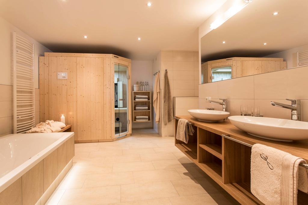 Slow Living Suite - Ferienwohnung Mit Privater Sauna & Garten Fiss Luaran gambar