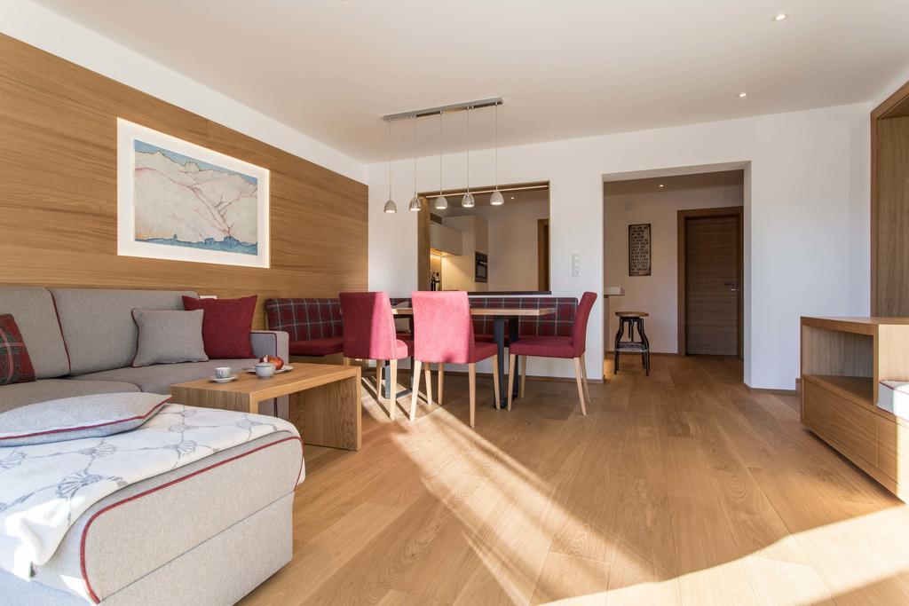 Slow Living Suite - Ferienwohnung Mit Privater Sauna & Garten Fiss Luaran gambar